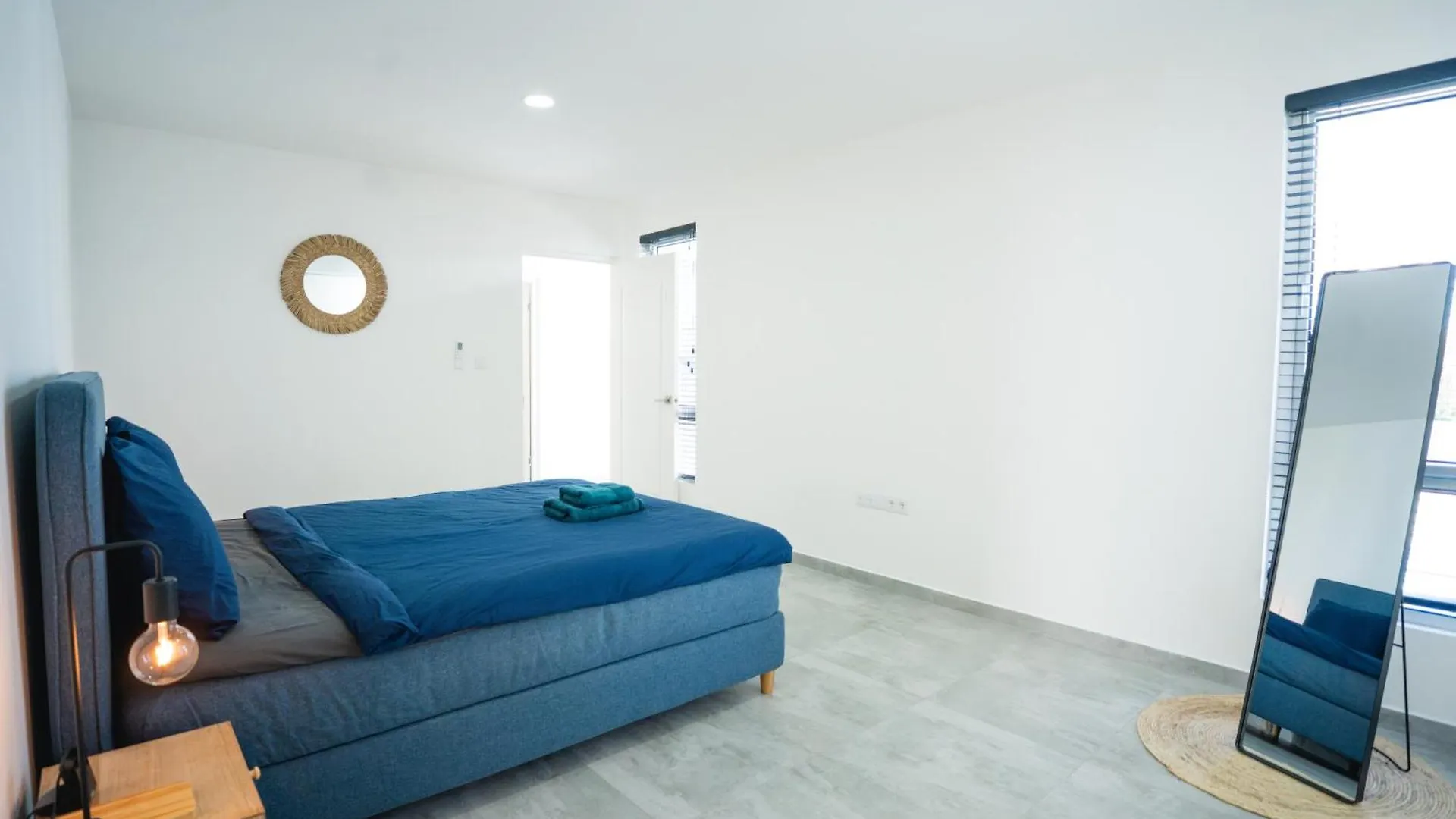 'Casa 30' Villa Nearby Mambo-Beach Willemstad