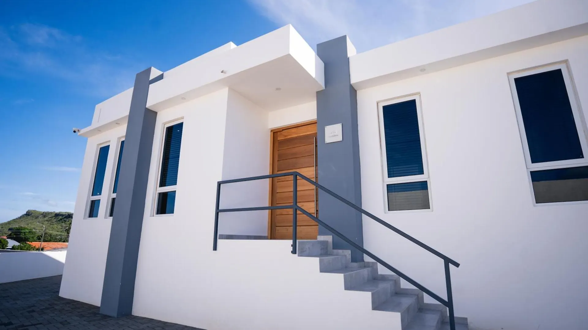 'Casa 30' Villa Nearby Mambo-Beach Willemstad